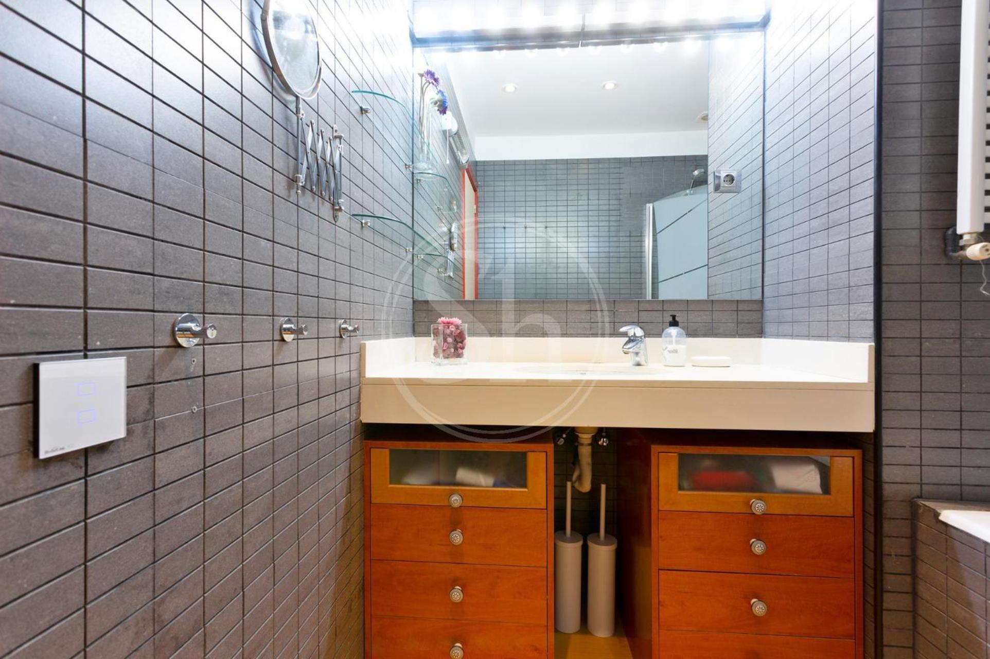 Apartamento Con Terraza En Poble Sec برشلونة المظهر الخارجي الصورة