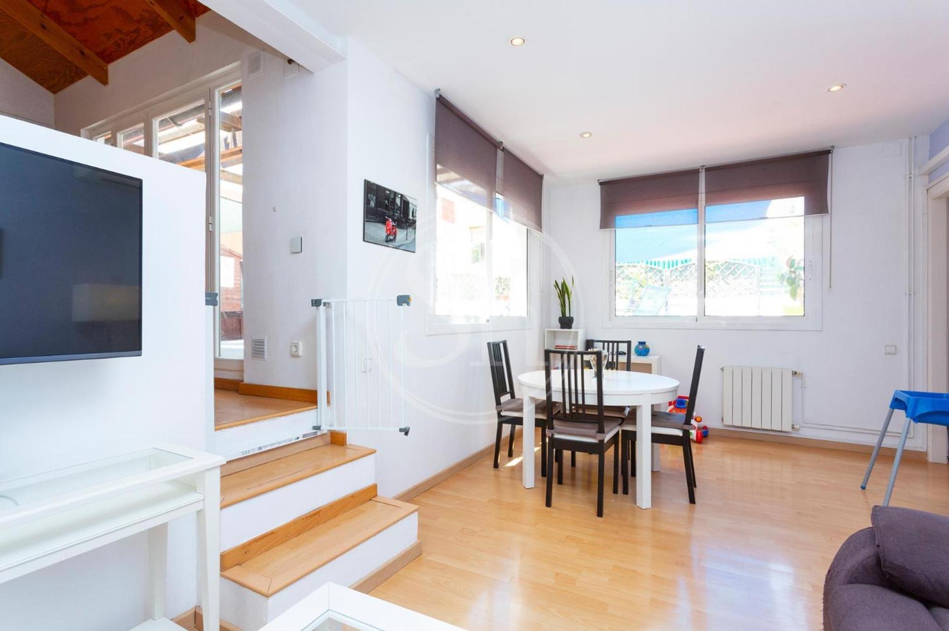 Apartamento Con Terraza En Poble Sec برشلونة المظهر الخارجي الصورة